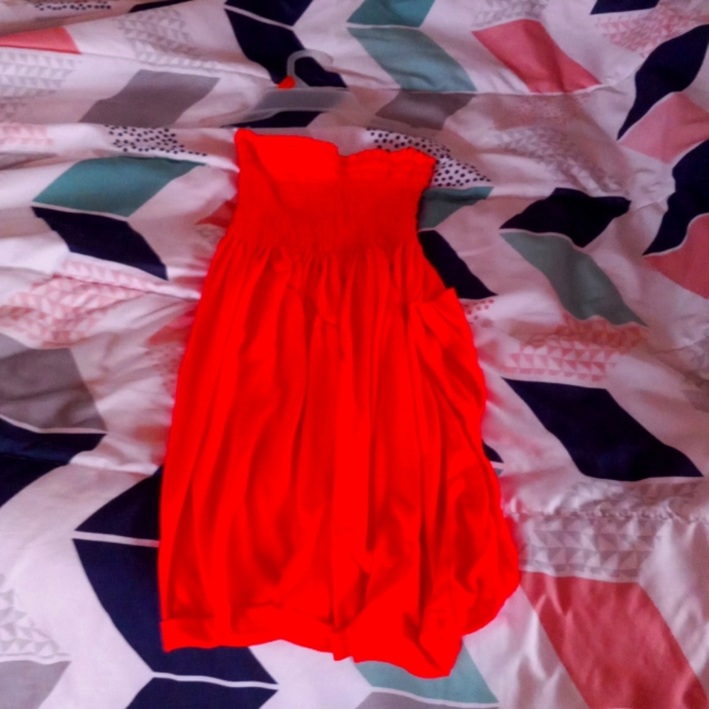 Strapless dress